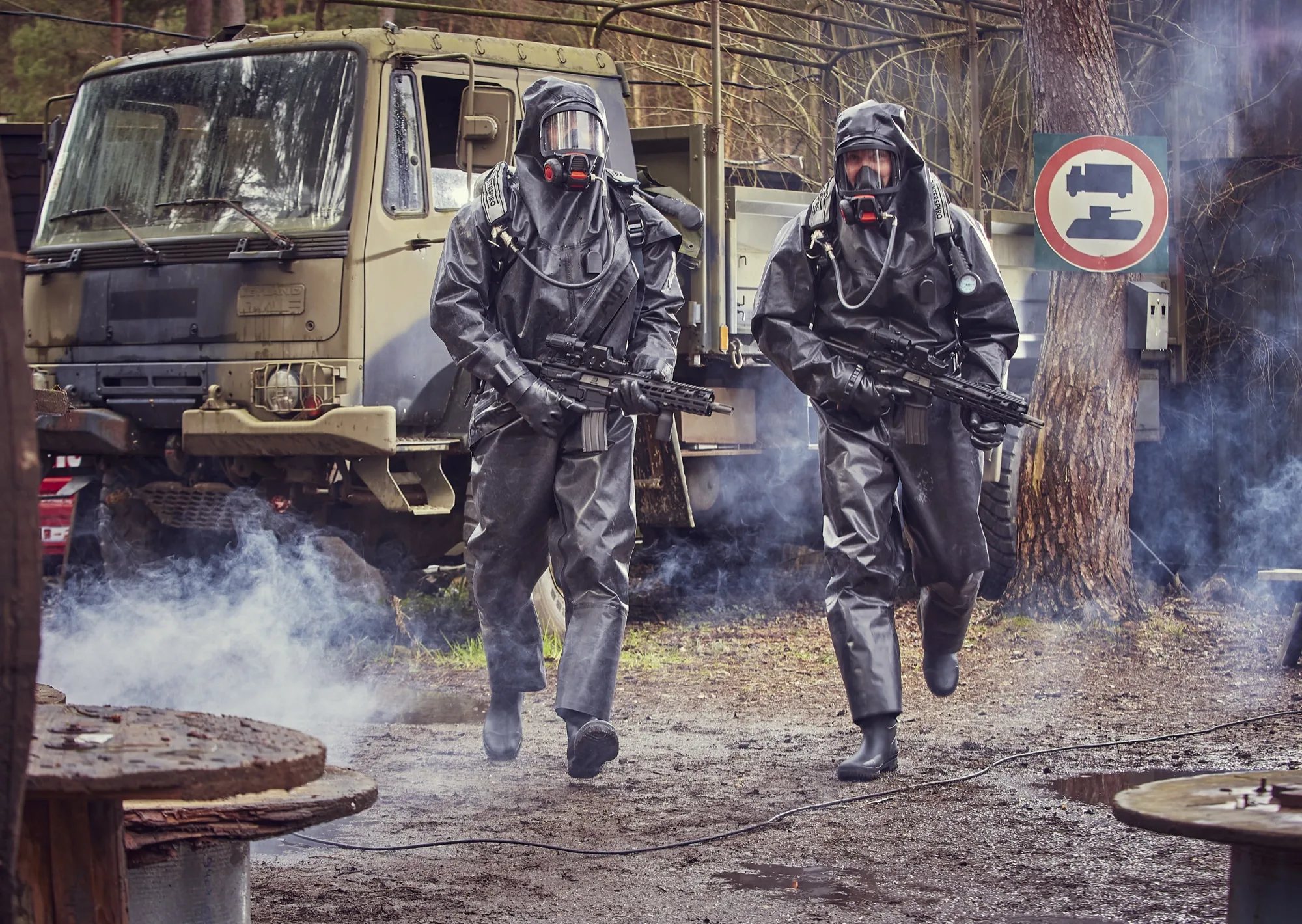 ANSELL-GAS-TIGHT-SUITS-LOCATION-APPLICATION-IMAGES-178